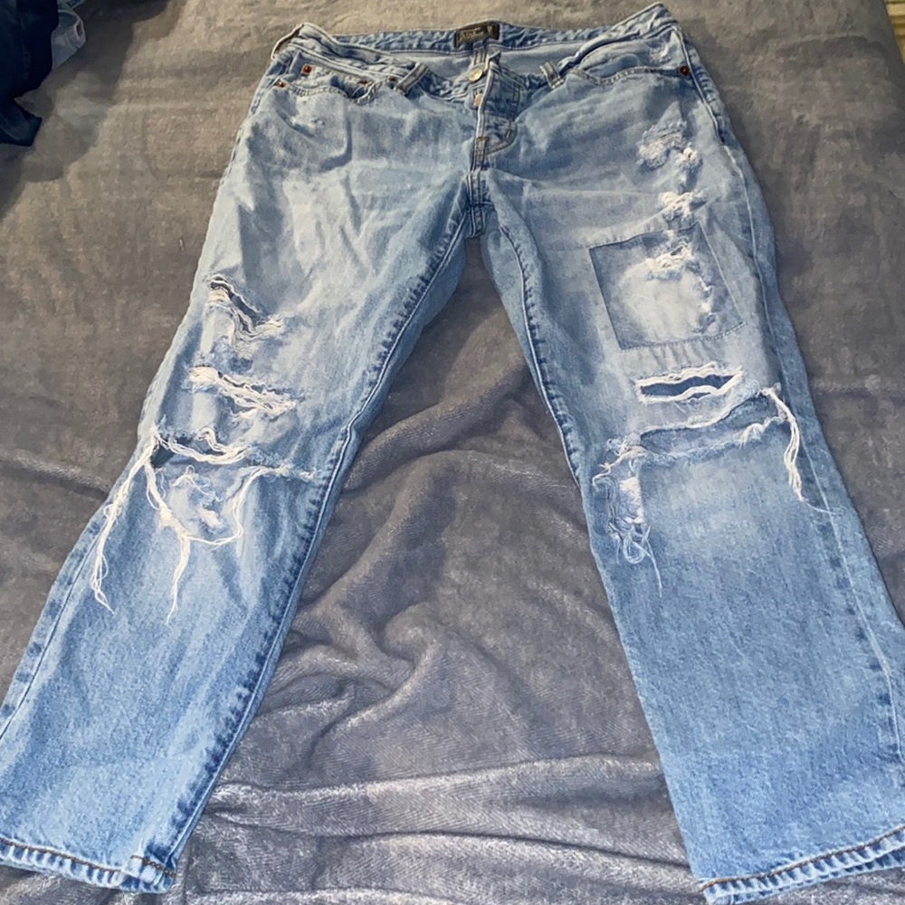 Distressed Abercrombie & Fitch Jeans